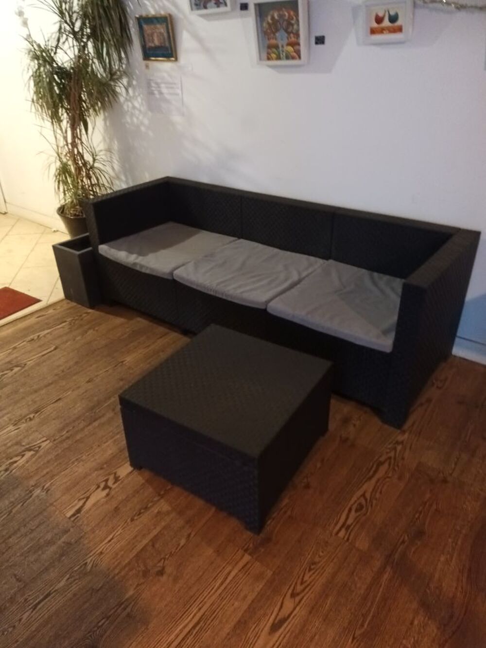 Ensemble banquette, fauteuil, table pour jardin ou terrasse Jardin