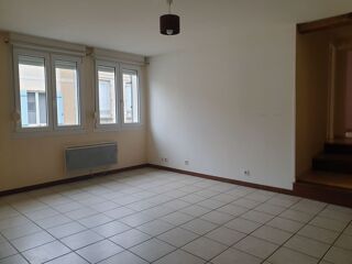  Appartement à louer 4 pièces 69 m²