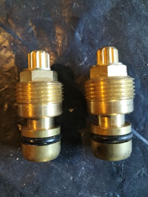 t�te champagne Jacob delafon 25 Beauvoir (50)