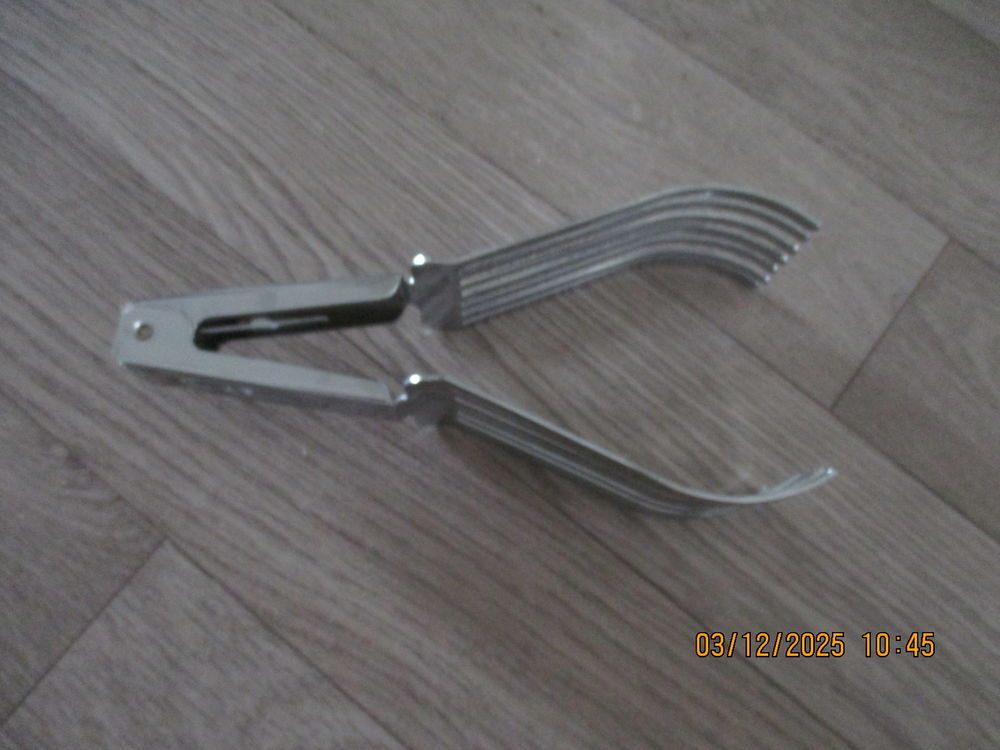 Pince coupe r&ocirc;ti Cuisine