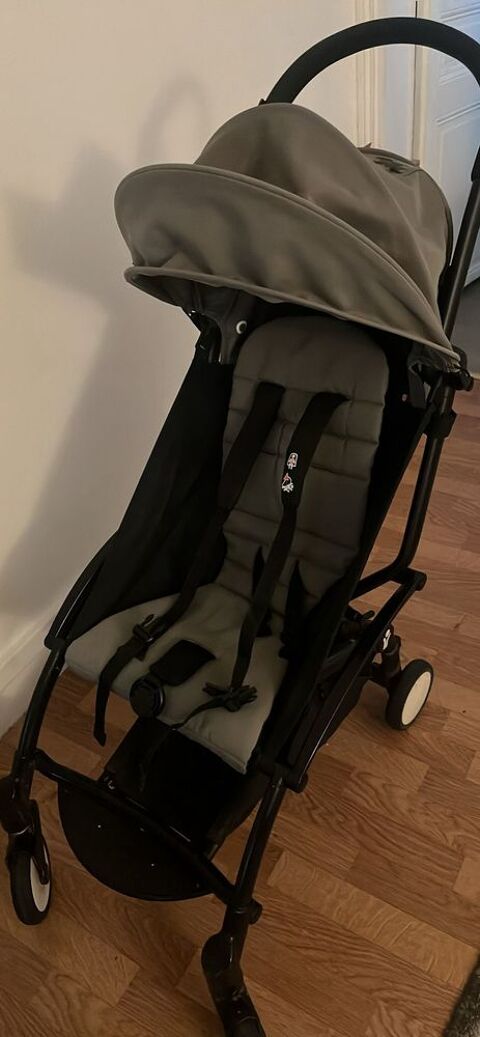 Poussette Yoyo 180 Paris 20 (75)