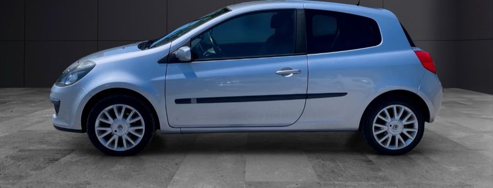 Clio III Clio 1.5 dCi 105 Dynamique FAP 2007 occasion 20260 Calvi