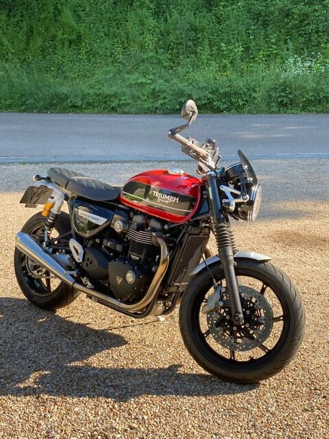 Moto TRIUMPH 2019 occasion Cléon 76410