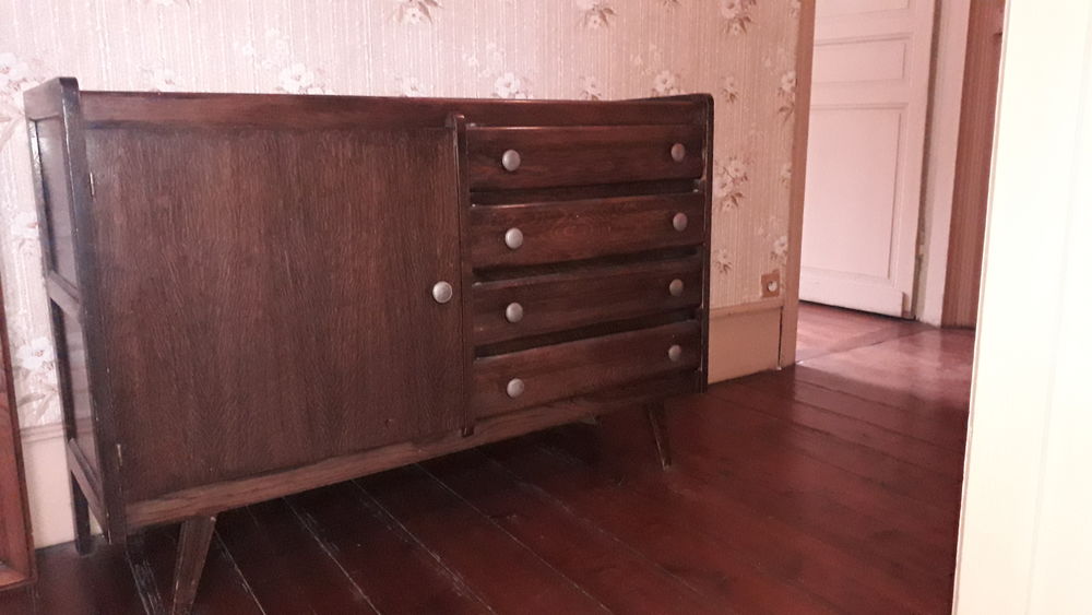 Chambre &agrave; coucher Lit - Penderie et commode Meubles