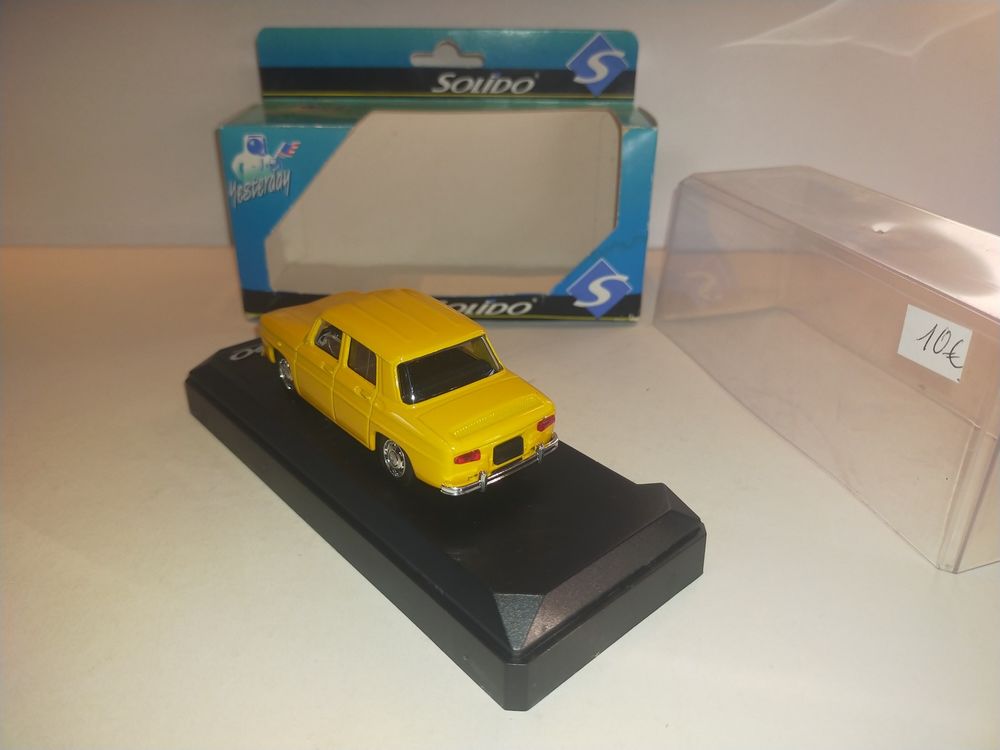 miniature Renault 8S SOLIDO au 1/43e
Jeux / jouets