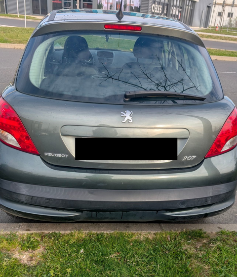 Peugeot 207 1.4e 75ch Urban 2010 occasion Tours 37100
