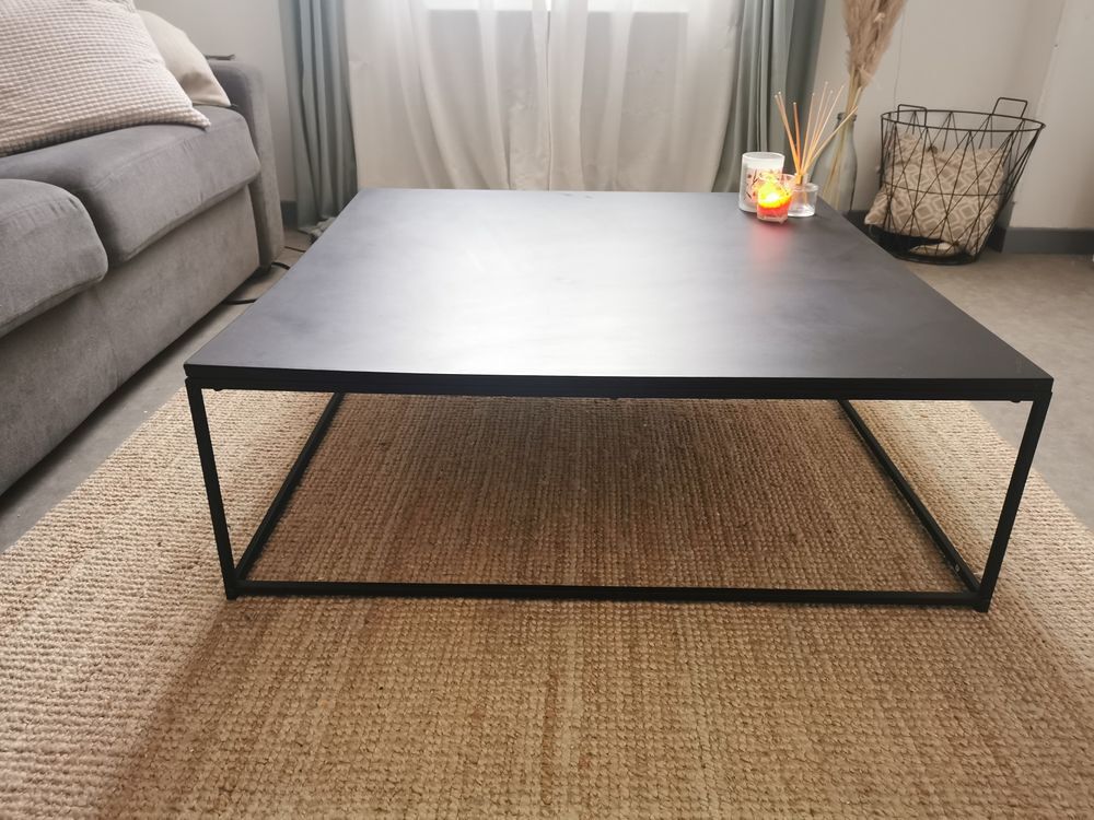 Table basse en m&eacute;tal noir Meubles