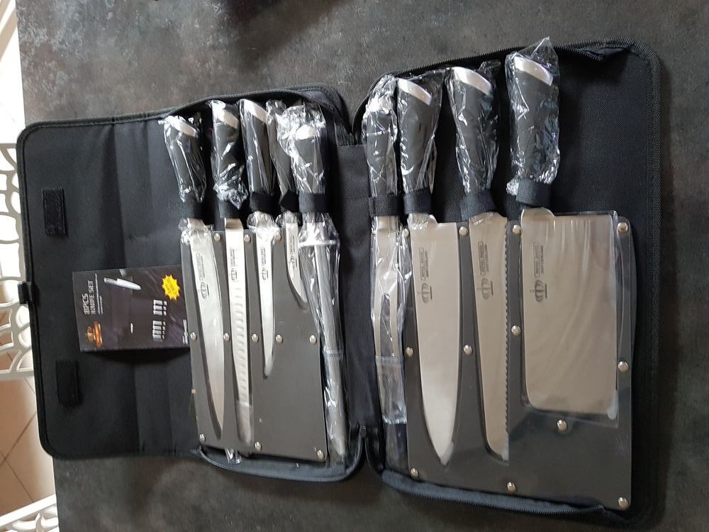 Vends lot de couteaux professionnel Cuisine