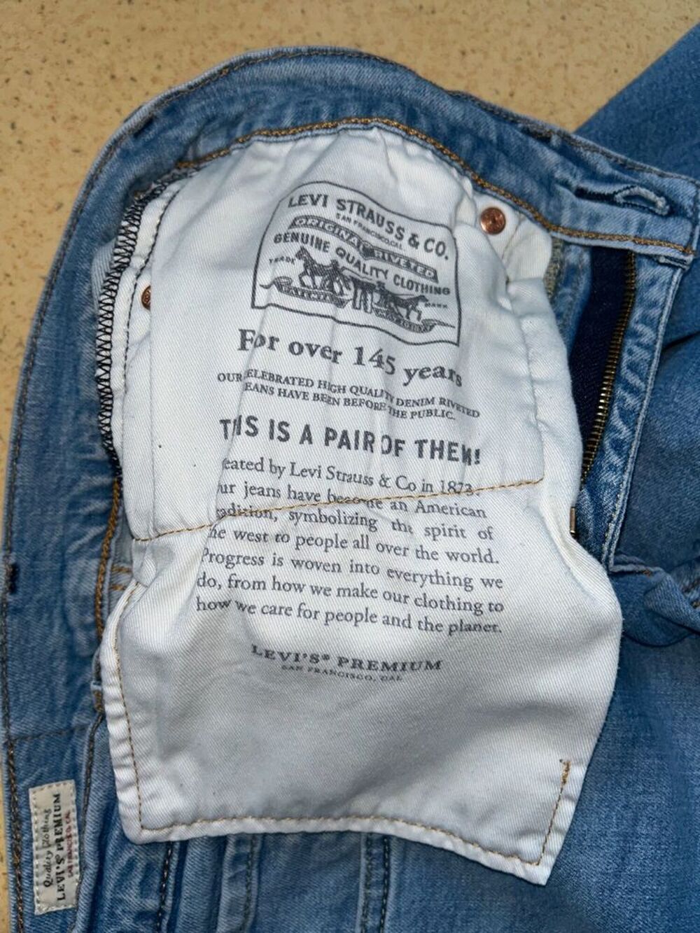 Lot de 2 Jeans noir &amp; bleu Lewi Straus &amp; Co W28 L32 Lot 512 Vêtements