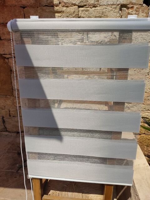 2 paires de rideaux jour/nuit 20 Meyssac (19)