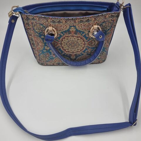 Petit sac à main multicolore 1 Vulbens (74)