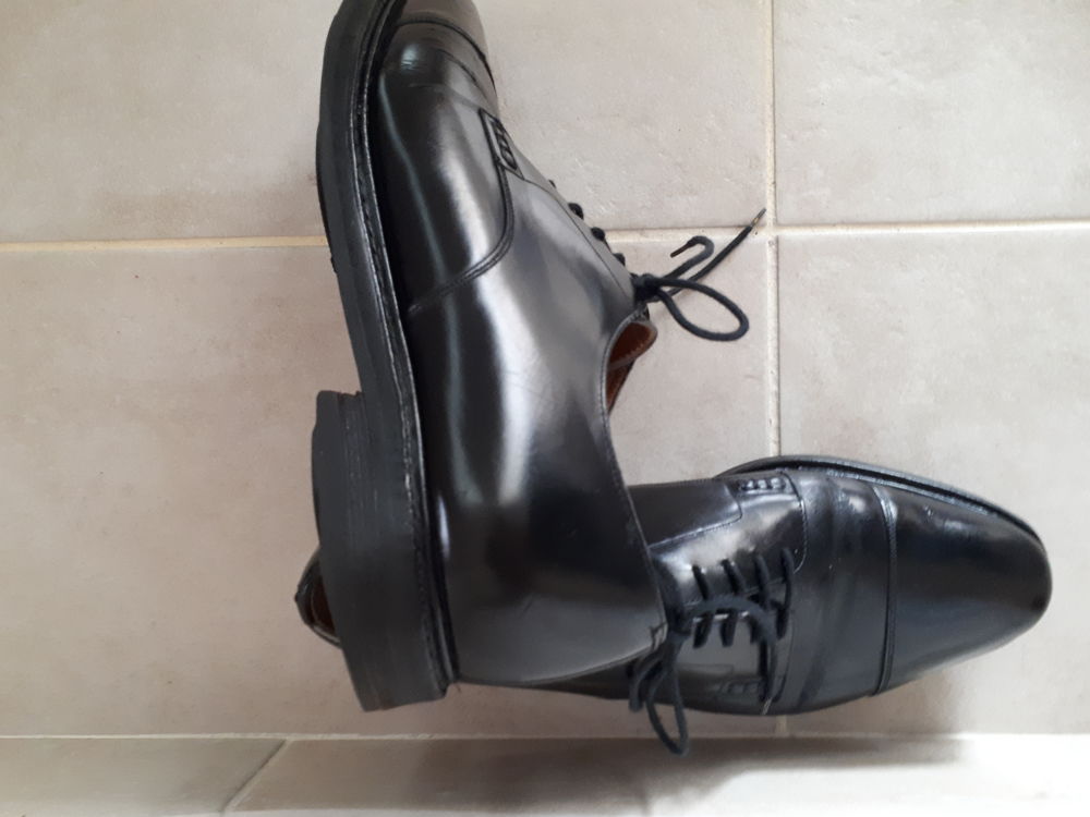 CHURCH'S English Shoes
Chaussures