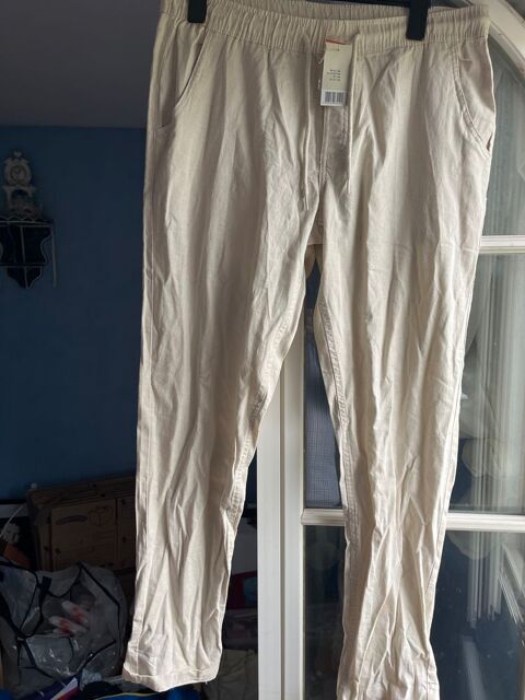 Pantalon en lin 15 Villiers-sur-Marne (94)