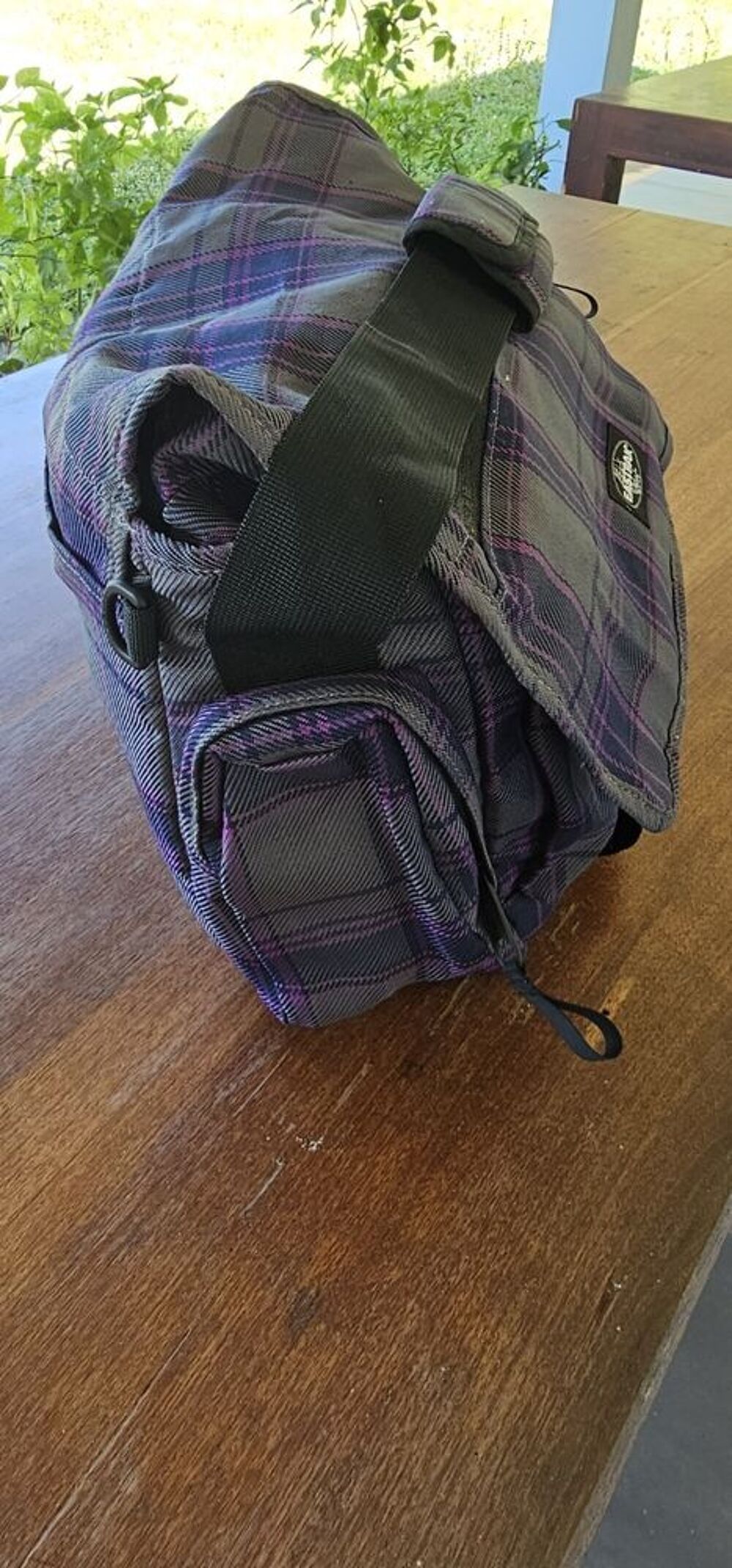 Sac Eastpak Delegate 20 L ? PC jusqu'&agrave; 17" ? Tr&egrave;s bon &eacute;tat Maroquinerie