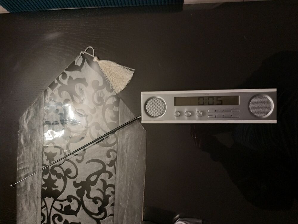 Radio-r&eacute;veil LEXON Num&eacute;rique Blanc avec Accessoires Audio et hifi