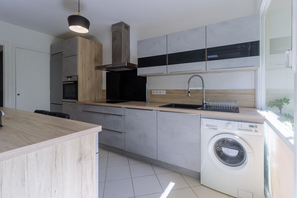 Location Appartement FURNISHED 3 BEDROOM APARTMENT TO RENT IN FERNEY-VOLTAIRE Ferney-voltaire