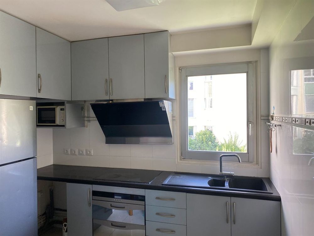 Location Appartement GRAND 4P BAS BELLEVILLE Paris 19