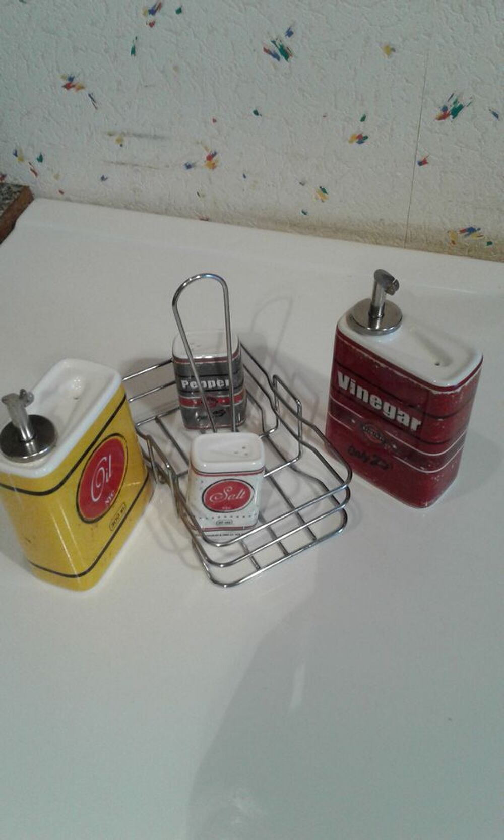 S&egrave;te a condiment, La Maison du Monde. Cuisine