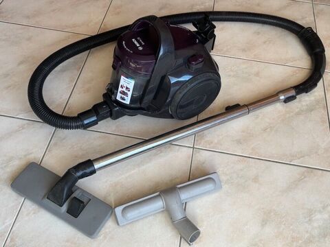 ASPIRATEUR  TRAINEAU  BOSCH   SANS  SAC
Teyran (34)