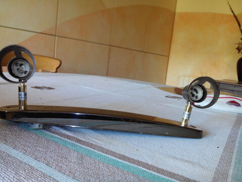 plafonnier 8 La Falaise (78)