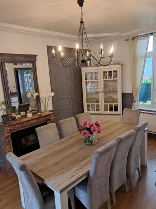  Maison  vendre 7 pices 240 m