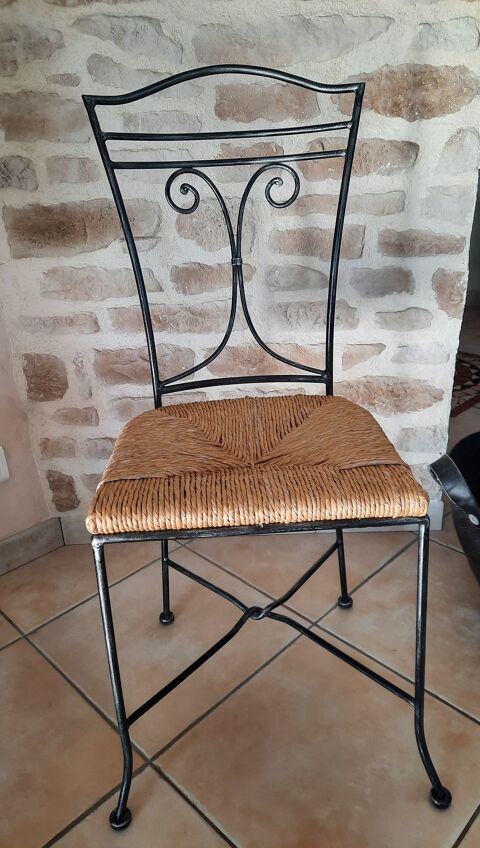 Chaise de salle  manger 25 Mouchamps (85)