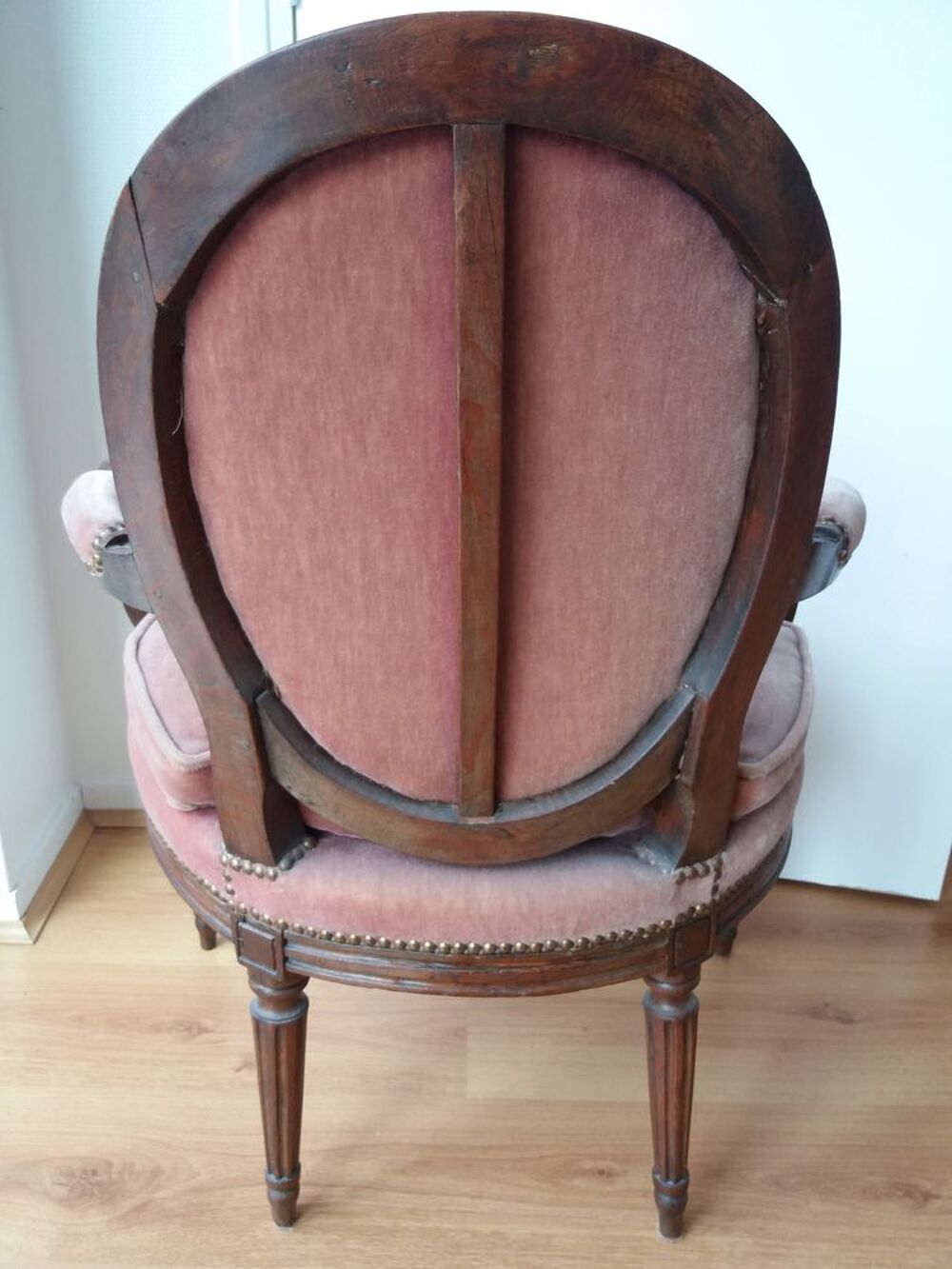 Fauteuil ancien style Louis XVI Meubles