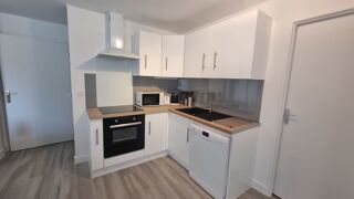  Appartement à louer 2 pièces 43 m² Frontignan