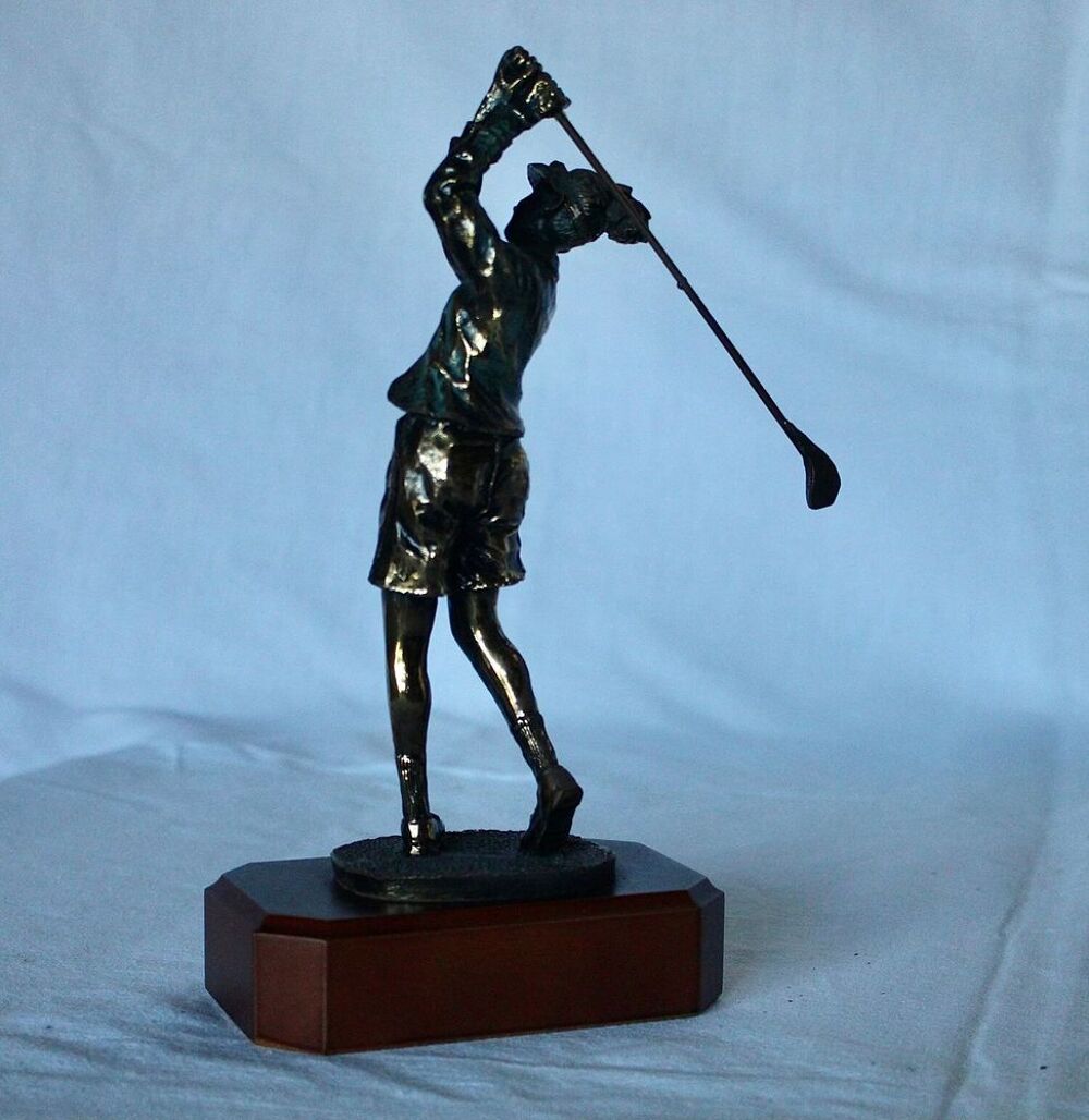 GOLF STATUETTE GOLFEUSE Décoration