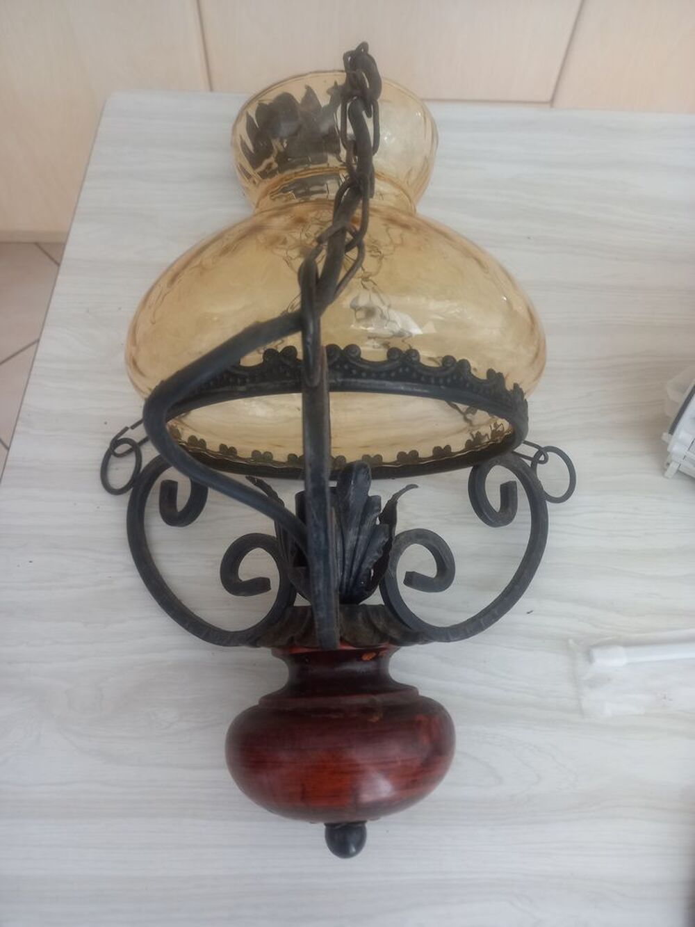 lampe suspendu fer forg&eacute; vintage Décoration