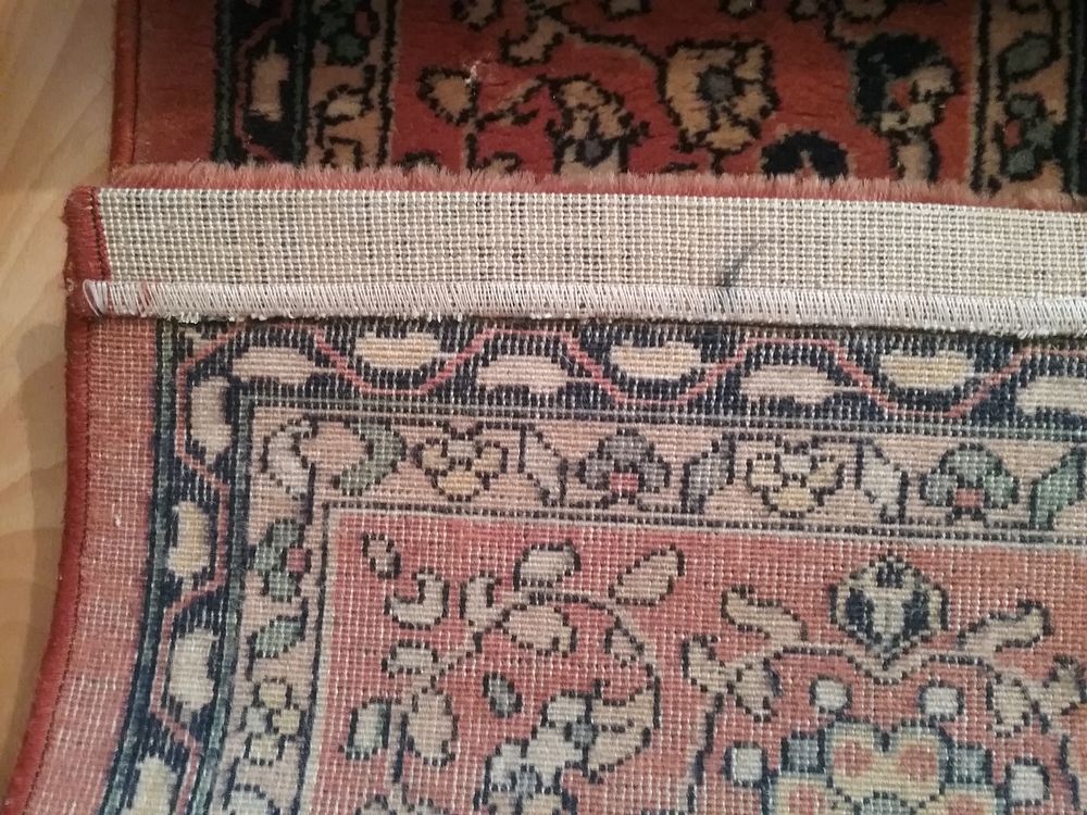 beau tapis type persan tres bon etat Décoration