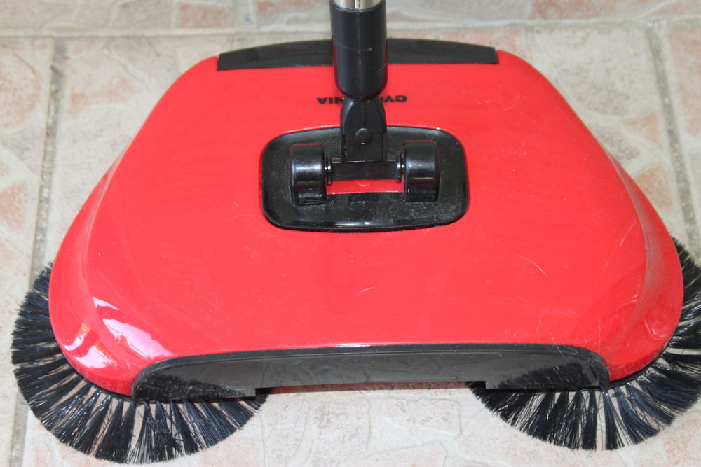Balai &agrave; brosses rotatives Electroménager