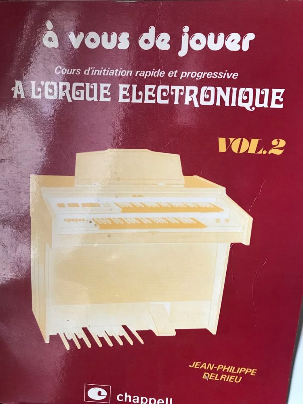 synth&eacute;tiseur Yamaha de 1982 environ, Instruments de musique