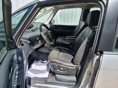 Grand Espace 2.0 dCi - 150 FAP Initiale A 2009 occasion 91100 Corbeil-Essonnes