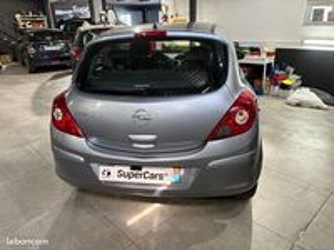 Corsa 1.2 - 80 Twinport Essentia 2009 occasion 31270 Cugnaux