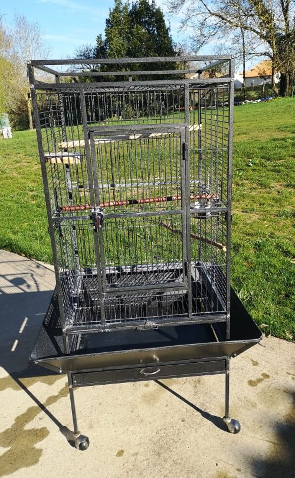   cage 