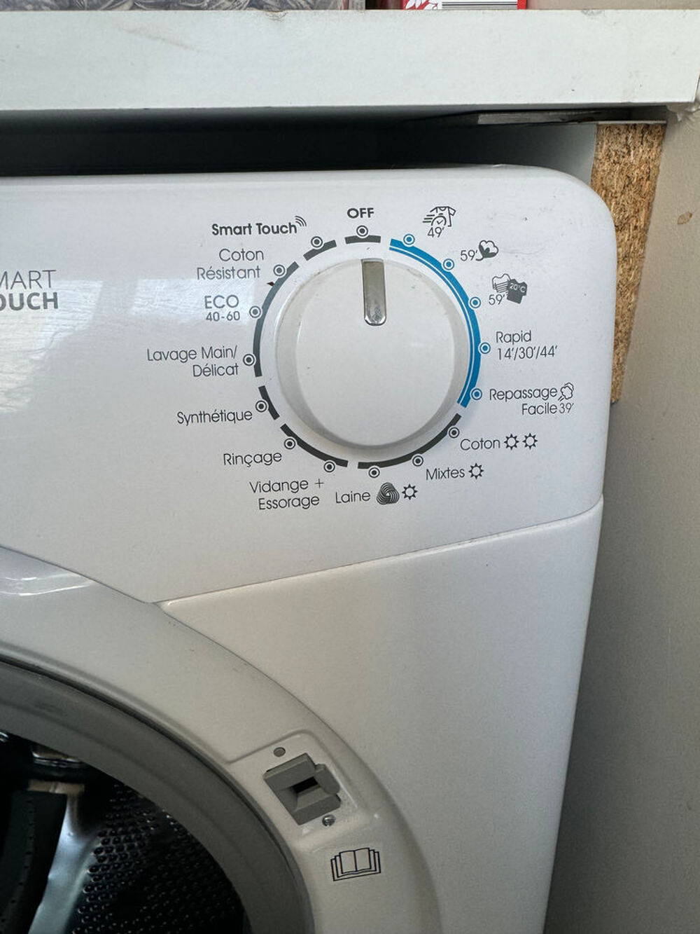 Machine &agrave; laver s&eacute;chante Candy Electrom�nager