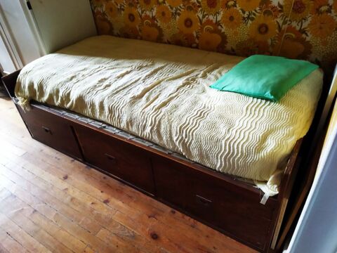 lit 90 en bois  tirois profonds. 110 Nice (06)