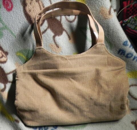 sac  main en velours marron 9 Villars-les-Dombes (01)