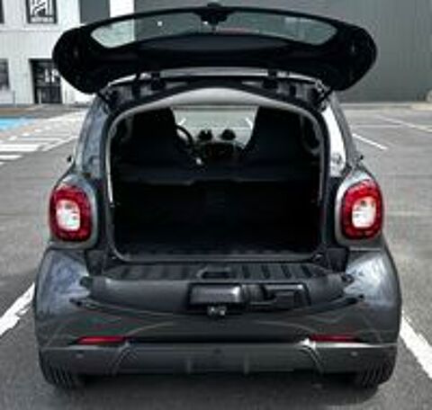 ForTwo Fortwo Coup&eacute; 0.9 90 ch S&S BA6 Brabus Style 2019 occasion 91370 Verri&egrave;res-le-Buisson