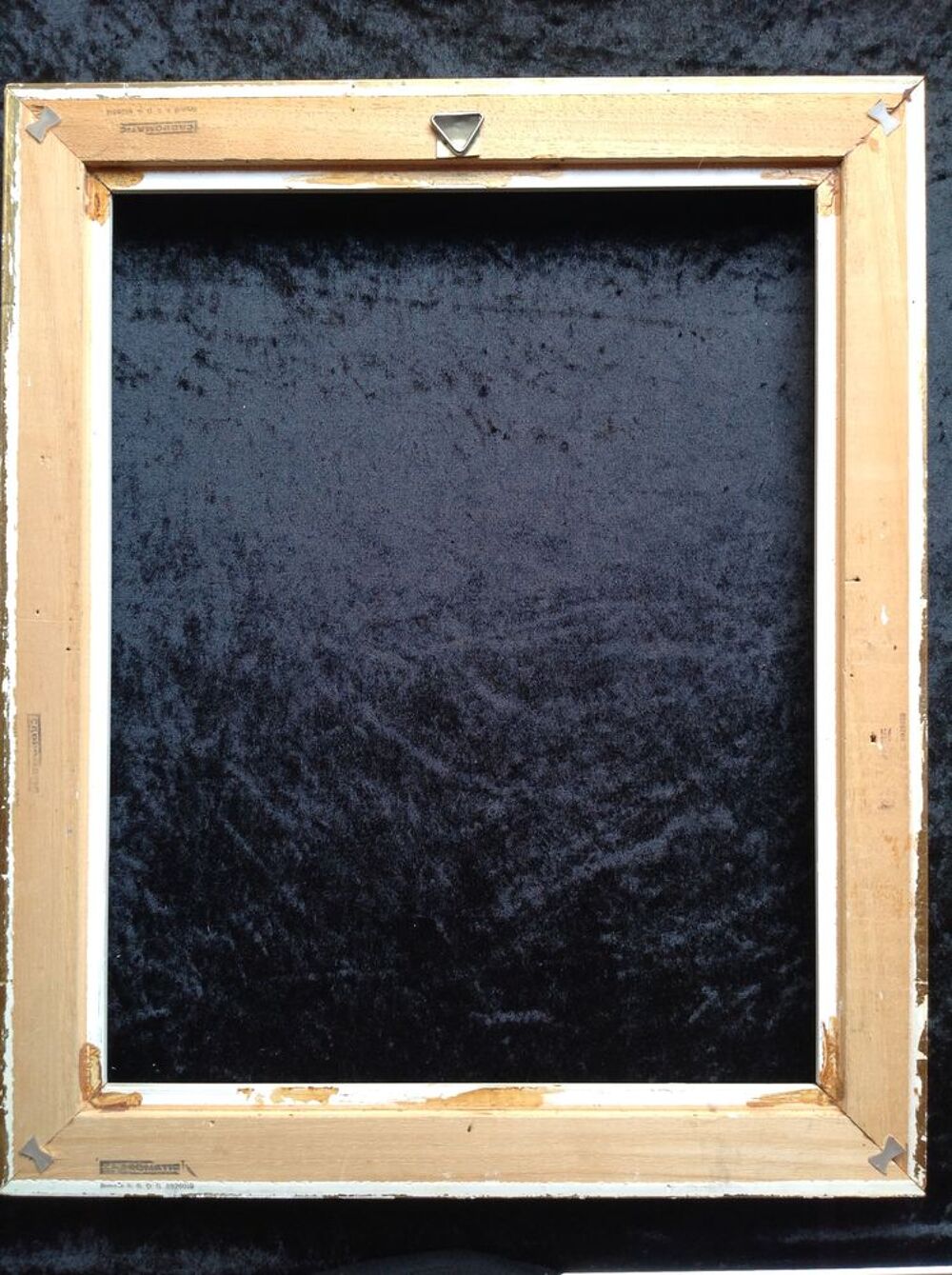 CADRE ANCIEN BOIS DOR&Eacute; ET TISSU DE 40 x 48,5 cm Envoi Possib Décoration