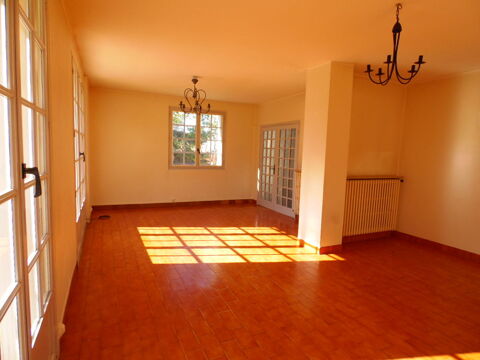  Maison  louer 5 pices 132 m Montlimar