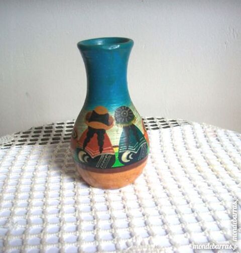 Vase c�ramique bleu fille P�rou artisanat Collection 16 Thizy (69)
