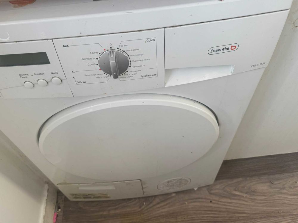 Machine &agrave; laver et s&egrave;che-linge en bon &eacute;tat Electroménager