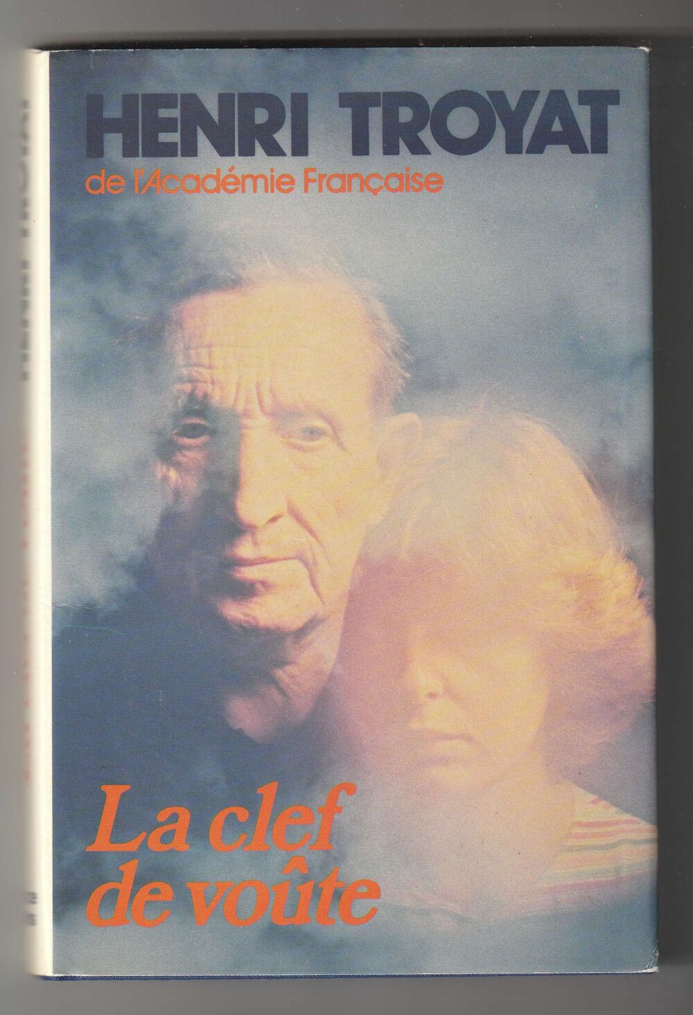 La clef de vo&ucirc;te
Livres et BD