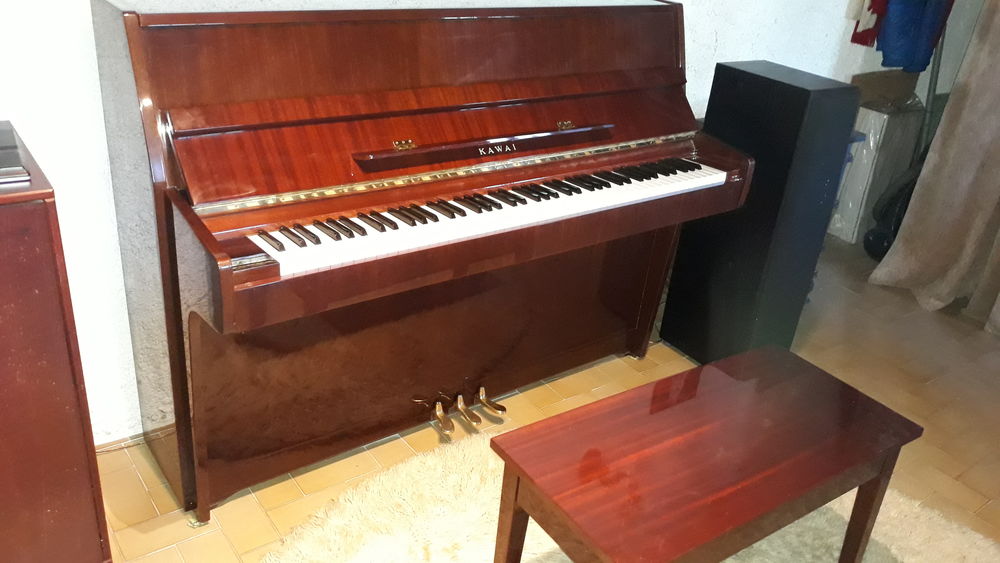 Piano KAWAI Instruments de musique