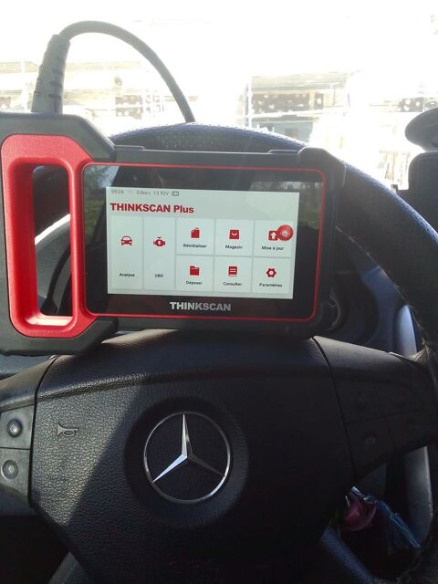 Pi&egrave;ces et &eacute;quipements Voiture Pi&egrave;ces et &eacute;quipements Voiture  occasion V&eacute;nissieux 69200