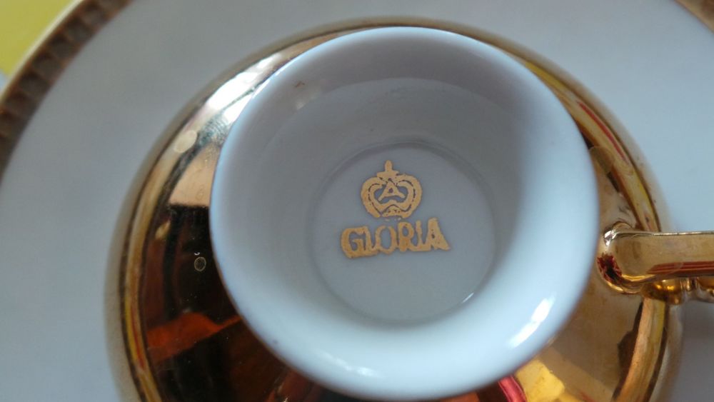 Tasse de collection GLORIA ann&eacute;e 60
Décoration
