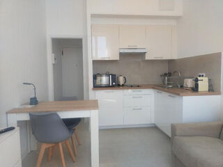  Appartement à louer 1 pièce 19 m²