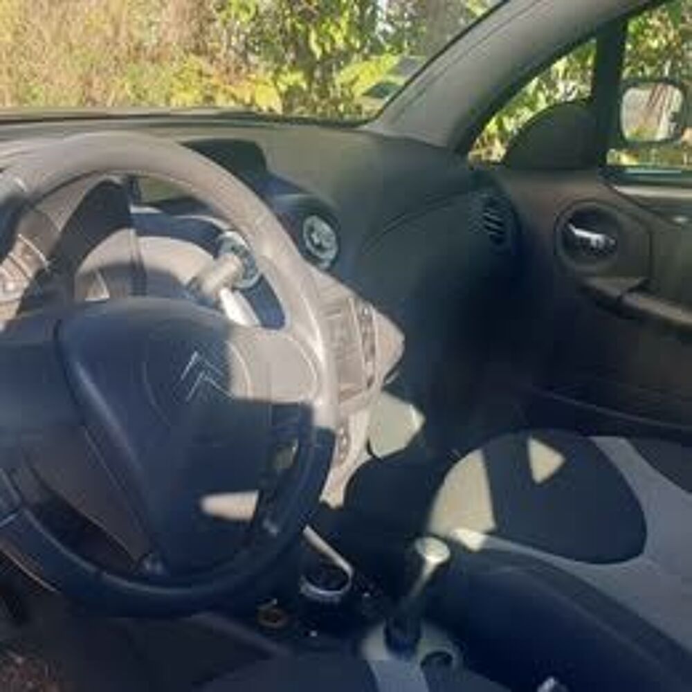 C3 Pluriel 1.6i 16V Sensodrive 2004 occasion 94700 Maisons-Alfort